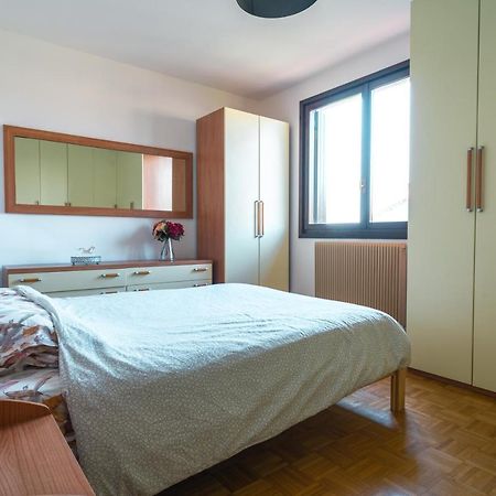 Te Vojo Ben -Furnished Flat- Apartman Santa Maria Di Sala Kültér fotó
