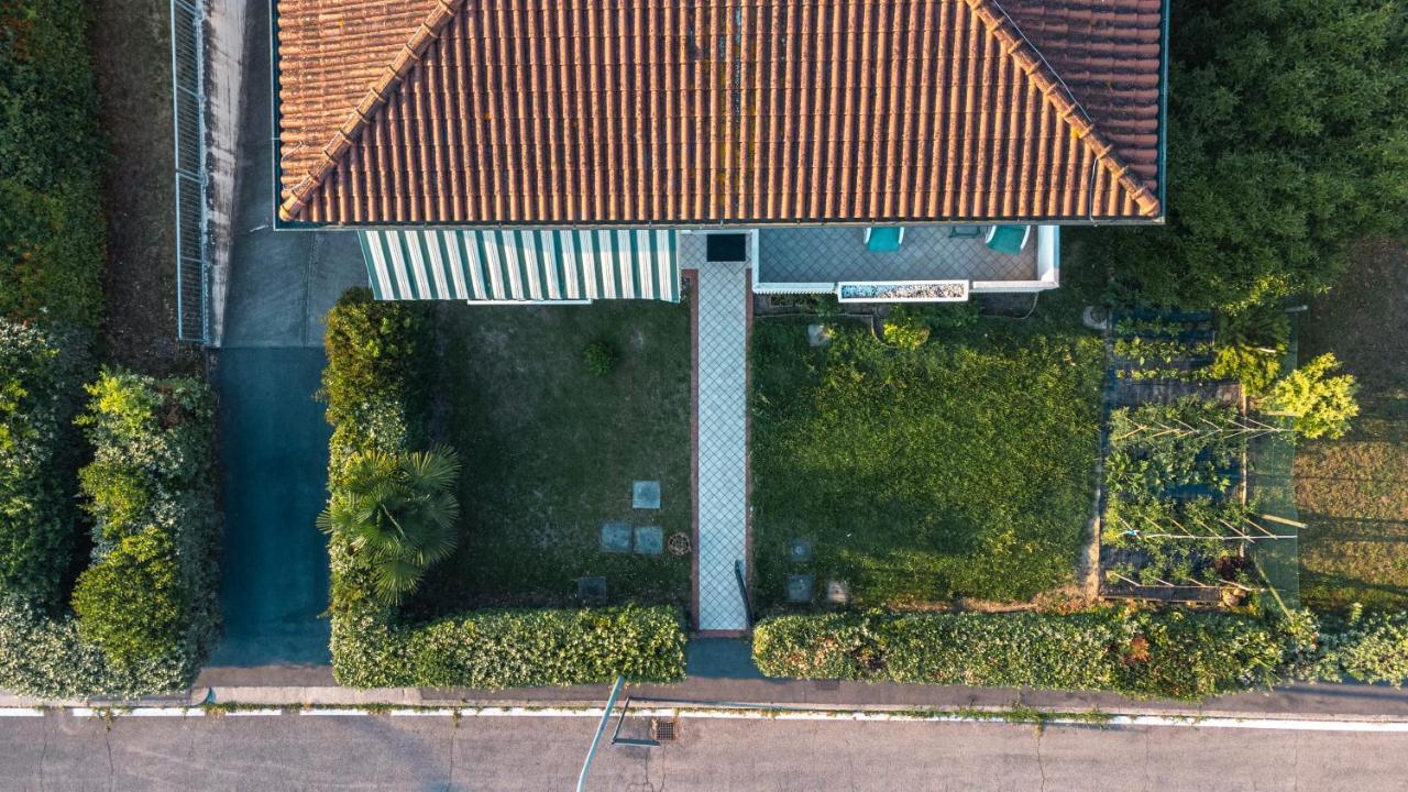 Te Vojo Ben -Furnished Flat- Apartman Santa Maria Di Sala Kültér fotó