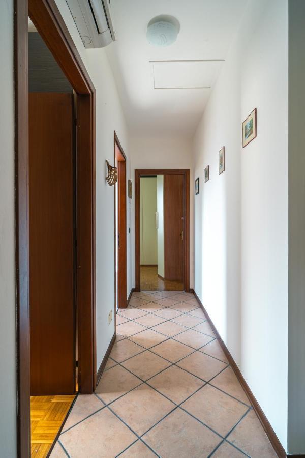 Te Vojo Ben -Furnished Flat- Apartman Santa Maria Di Sala Kültér fotó