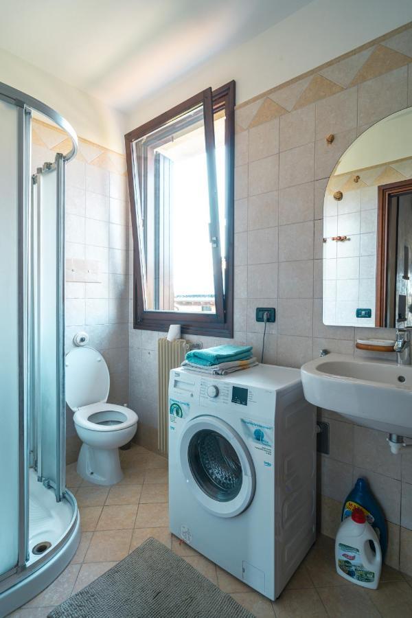 Te Vojo Ben -Furnished Flat- Apartman Santa Maria Di Sala Kültér fotó